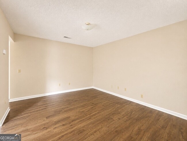 Photo - 109 Seaparc Cir