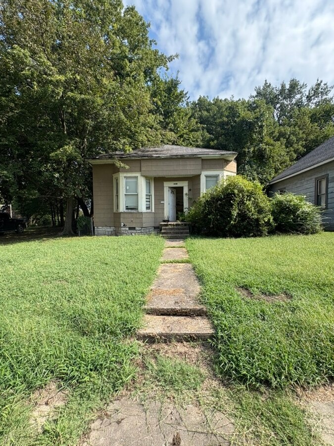 Photo - 1614 Columbus Ave