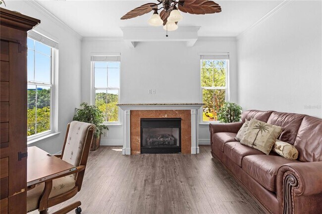 Photo - 2729 Via Murano Unit 429
