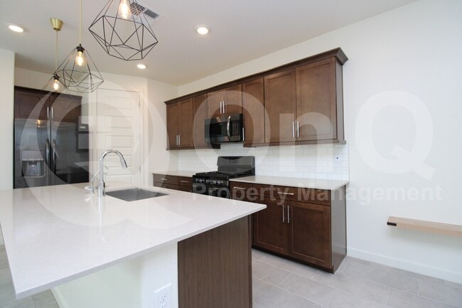 Photo - 725 N Abalone Ct.