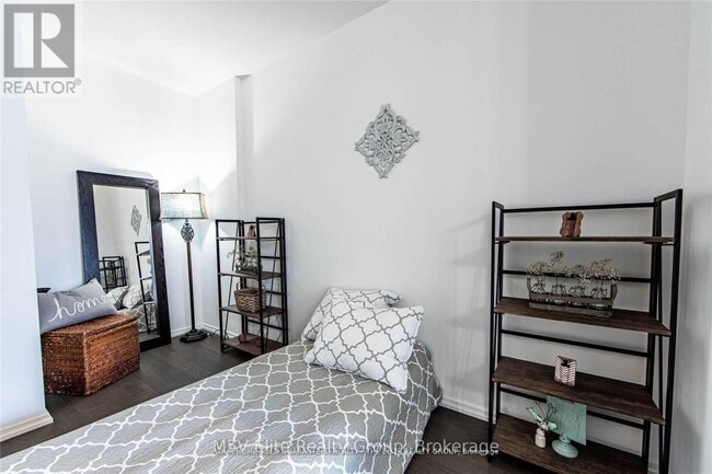 Photo - 5 Soudan Ave Unit 1512
