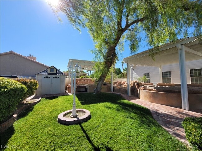 Photo - 5110 N Valadez St