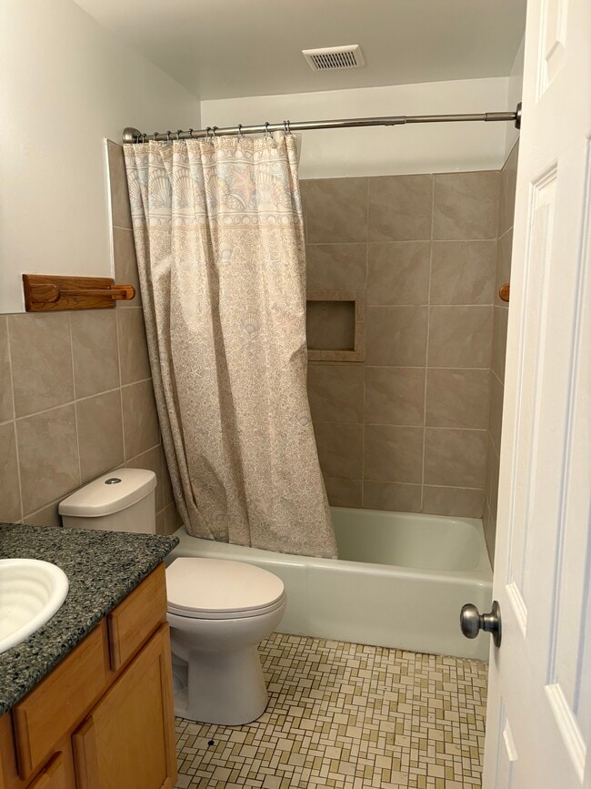 Photo - 7411 Astor Ave Unidad 2A