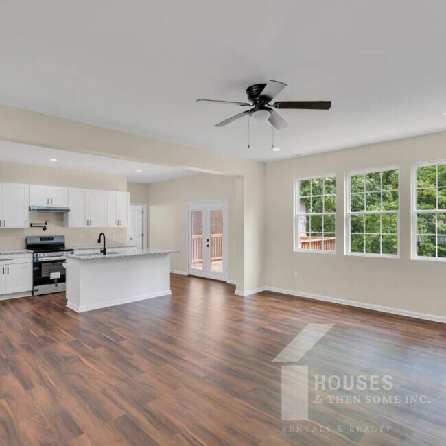 1505 E Saluda Lake Rd