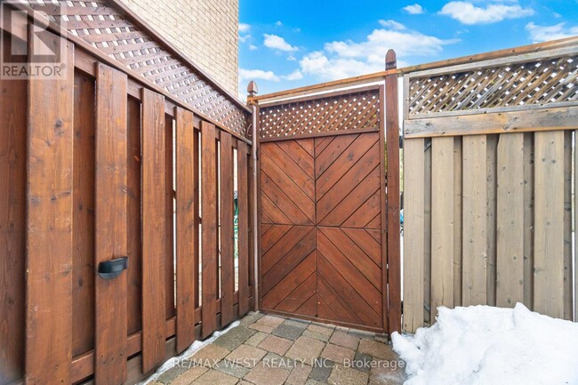 Photo - 3778 Arbourview Terrace