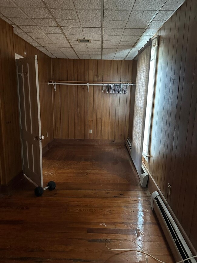 Photo - 21 Morris St Unidad 3 Bedroom 1st Floor