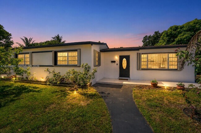 Photo - 1010 NW 196th St