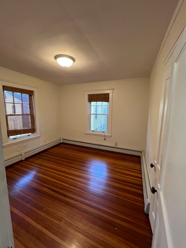 Back bedroom - 60 Hammond St Unit #2