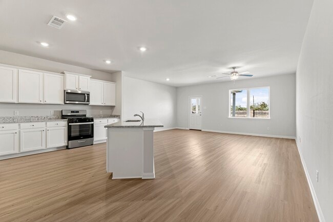 Photo - 2534 Green Jasper Dr