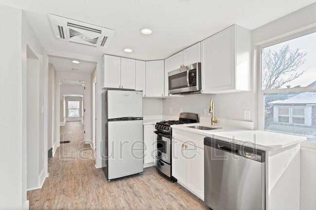 Photo - 252 Lincoln St Unit #4