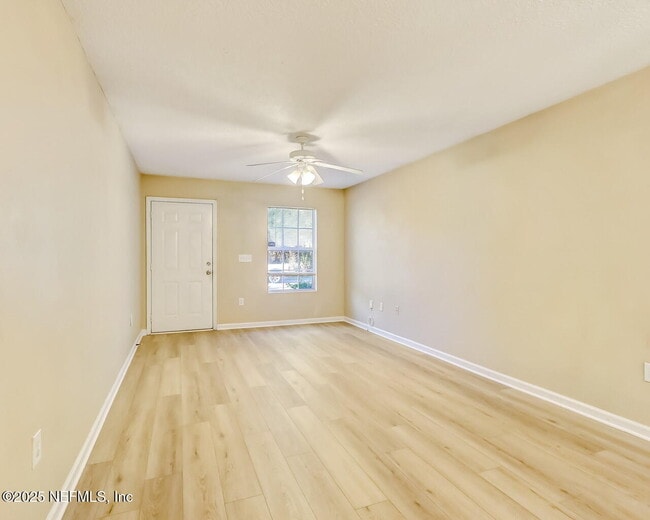 Photo - 8448 Kona Ave