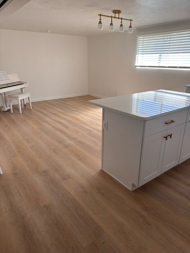 Photo - Cove Drive Comfort