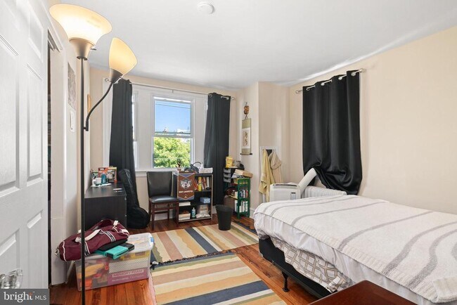 Photo - 315 Rector St