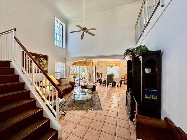 1760 Shoreside Cir