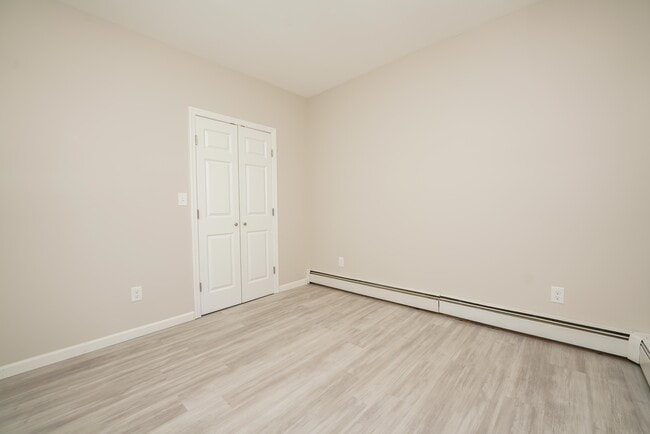 Photo - 104 Cambridge Ave Unit 2