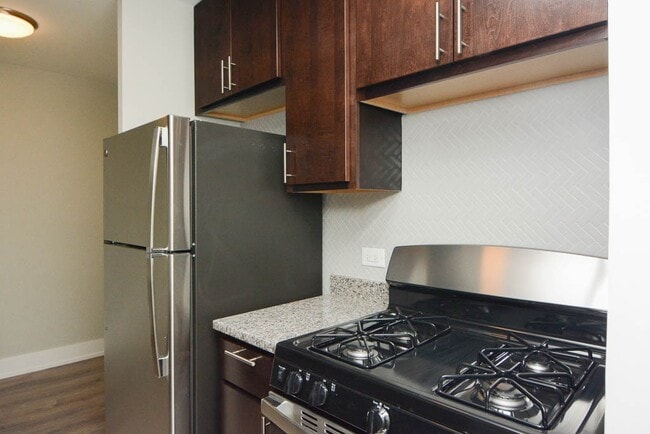 Photo - 447 W Surf St Unit 902