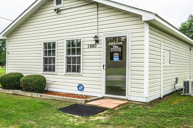 Falling Creek Villas