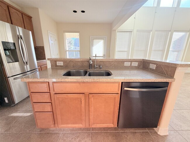 Photo - 28015 Silverstream Ct