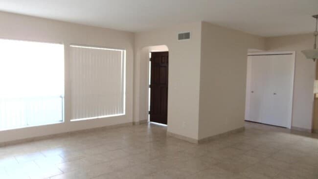 Photo - 428 N Calle Del Diablo