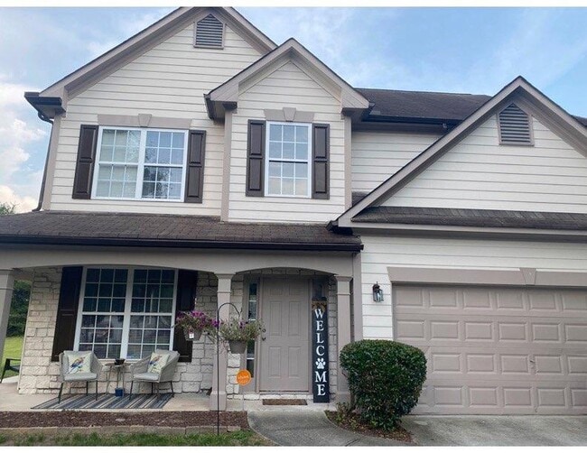 Building Photo - 3200 Broadleaf Ave