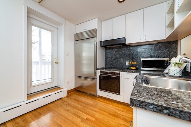Photo - 72 Fairmont St Unidad 2