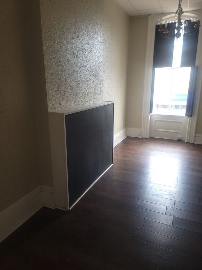 Photo - 49-51 West Market Street Unit 2R