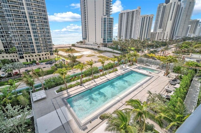 Photo - 17550 Collins Ave Unit 704