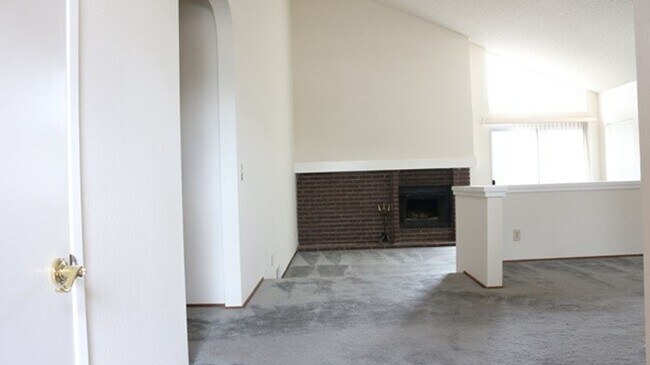 Photo - Excellent 3 Bed 2 Bath Home!