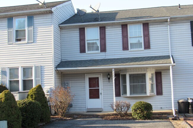 Photo - 2227 4th St Townhome