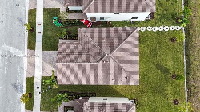 Photo - 2498 SE 25th Ct