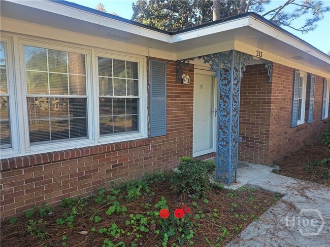 Photo - 213 Westwood Dr