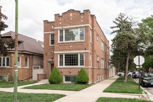 Building Photo - 3301 N Kilbourn Ave Unit 1 Rental