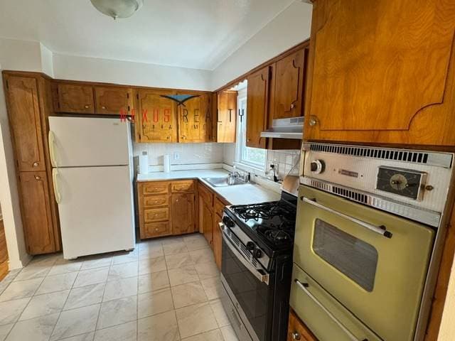 Building Photo - 22-53-53 76th St