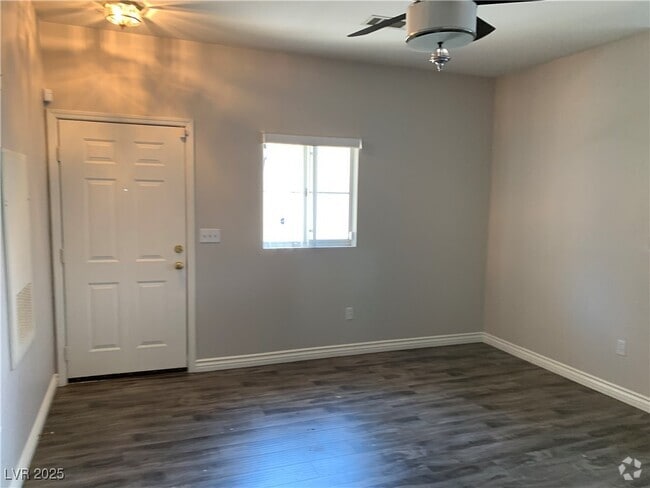 Building Photo - 1510 Ruby Cliffs Ln Unit 202 Rental