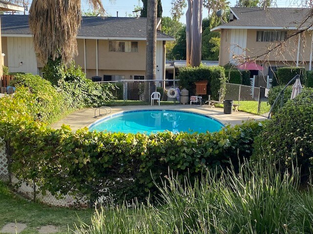 Photo - 770 E Mariposa St Townhome