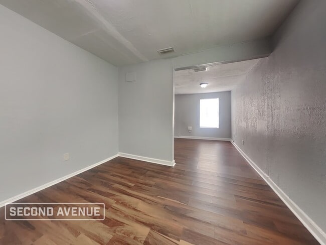 Photo - 5637 Dunmire Ave