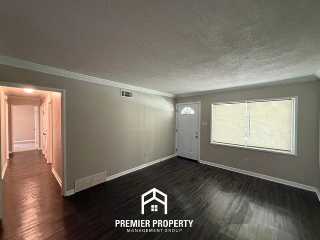 Photo - Charming 3BR/2BA East Memphis Home | 1,795 Sq Ft, Hardwood Floors & Fireplace