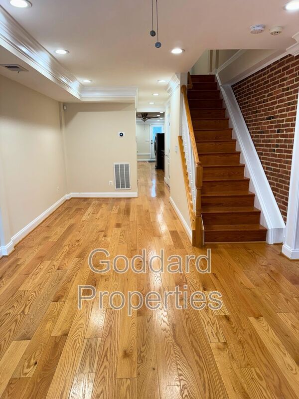 Photo - 407 S Wolfe St