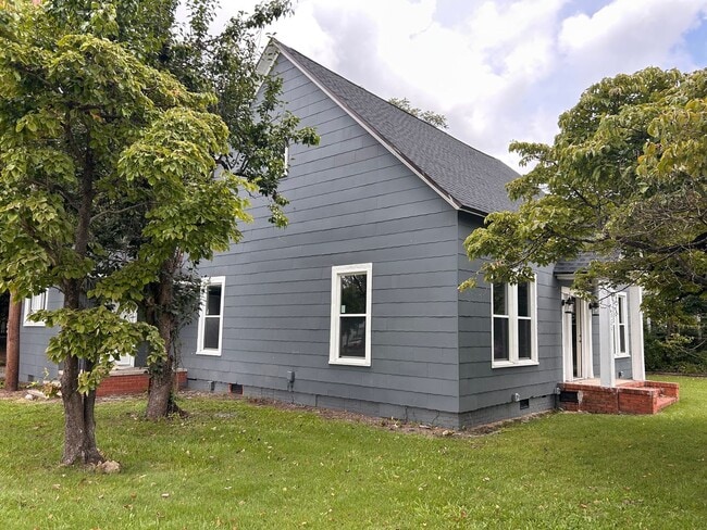 Photo - 139 David Parnell St