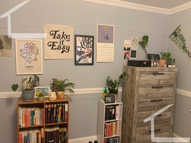 Photo - 100 Colborne Rd