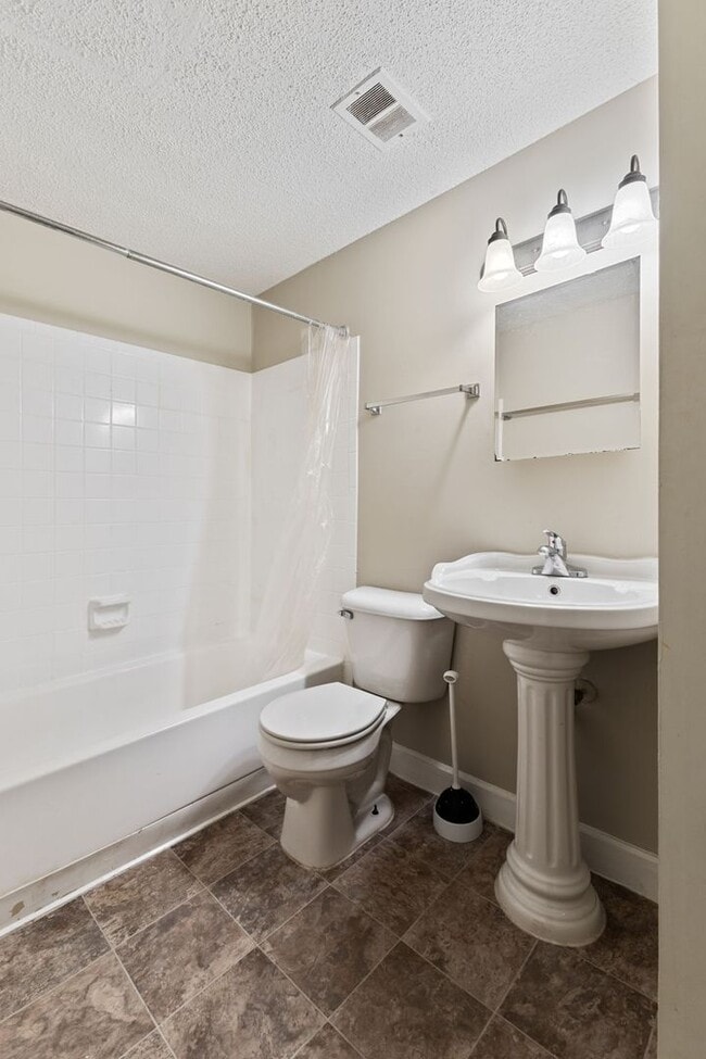 Photo - 3609 Balsam Ave Unidad 206