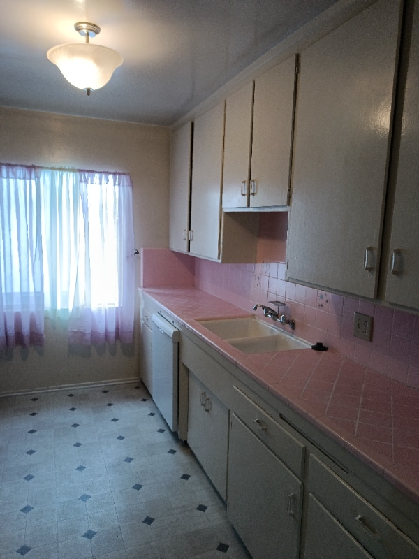 Photo - 1128 S Bedford St Unidad 6