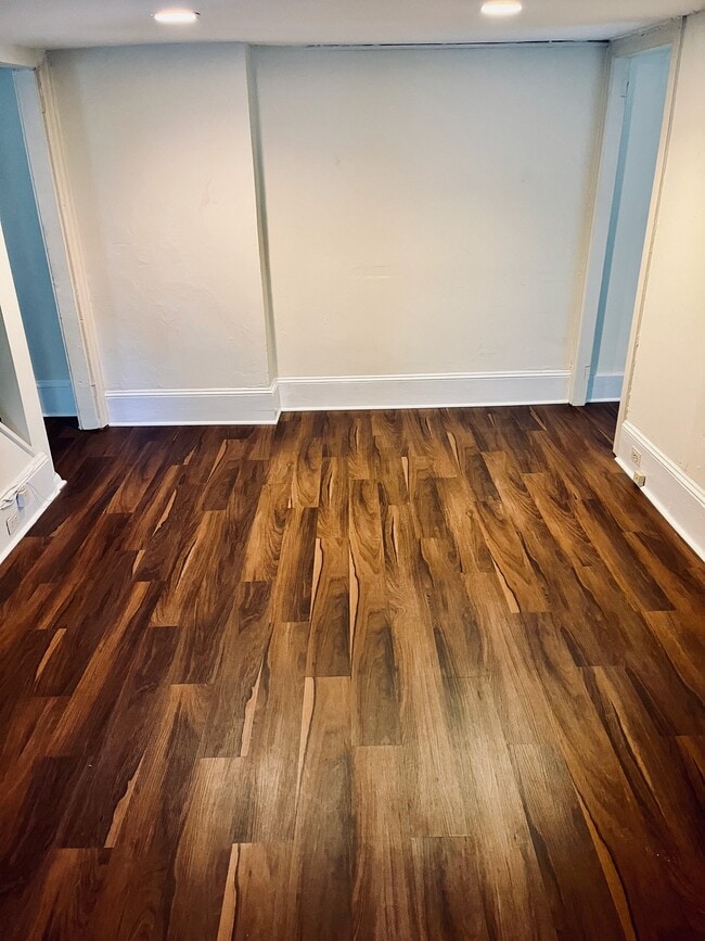 Photo - 17 Jefferson St Unit 2