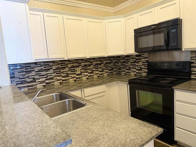 Photo - 405 Amber Ln