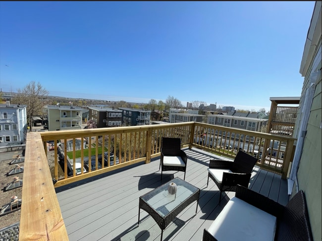 Photo - 101 Heath St