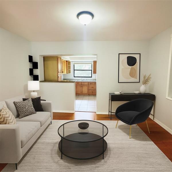 Photo - 5620 Pierce St