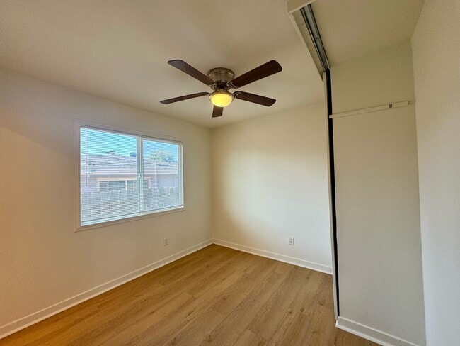 Photo - 2470 Hardy Dr