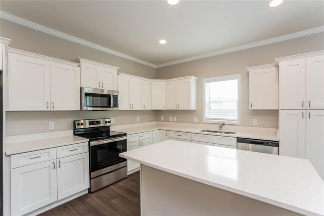 Photo - 1311 28th St S