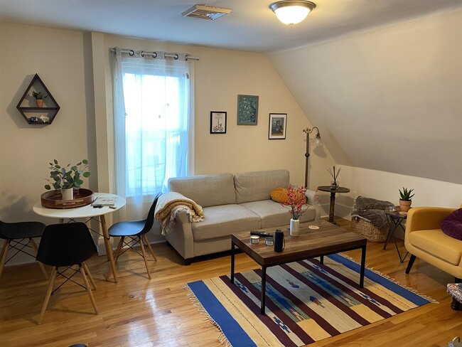 Photo - 15 Sargent Ave Unidad 3