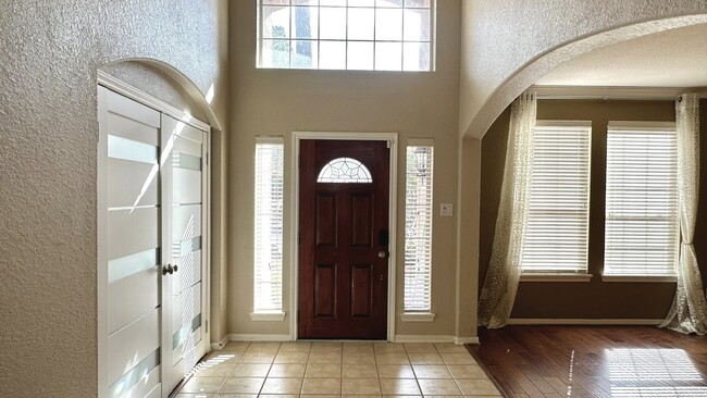 Photo - 158 Prairie Dawn Cir